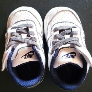 Nike Baby/toddler size 4 boy shoes, blue and white